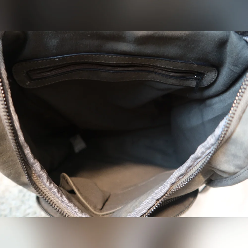 Portage Travel Gear Stylish Gray Women's Backpack